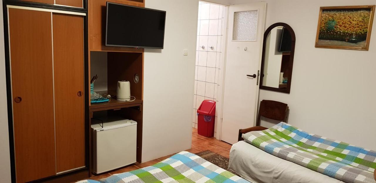 Double Room Garden View