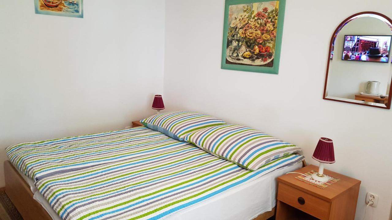 Double Room Garden View